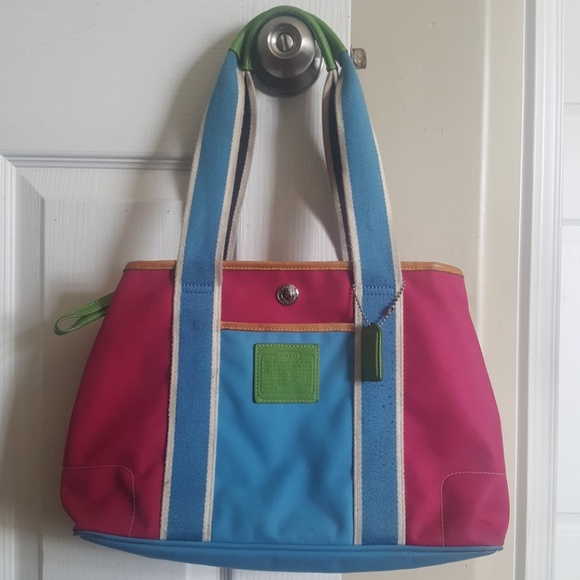 Coach handbag - Picture 1 of 3